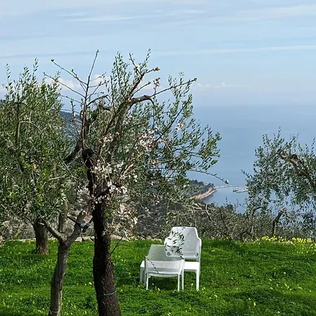 I Due Orizzonti Bed & Breakfast *